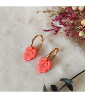 Boucles d'oreilles feuilles oranges en argile polymère, paillettes et acier inox doré