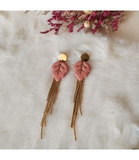 Boucles d'oreilles longues et légères en argile polymère marron, paillettes et acier
