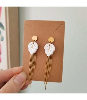 Boucles d'oreilles acier inox doré feuilles blanches et paillettes longues