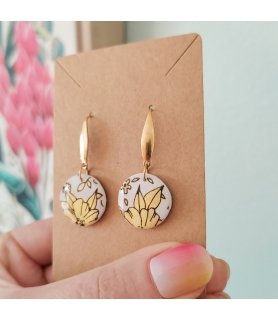 Boucles d'oreilles rondes...